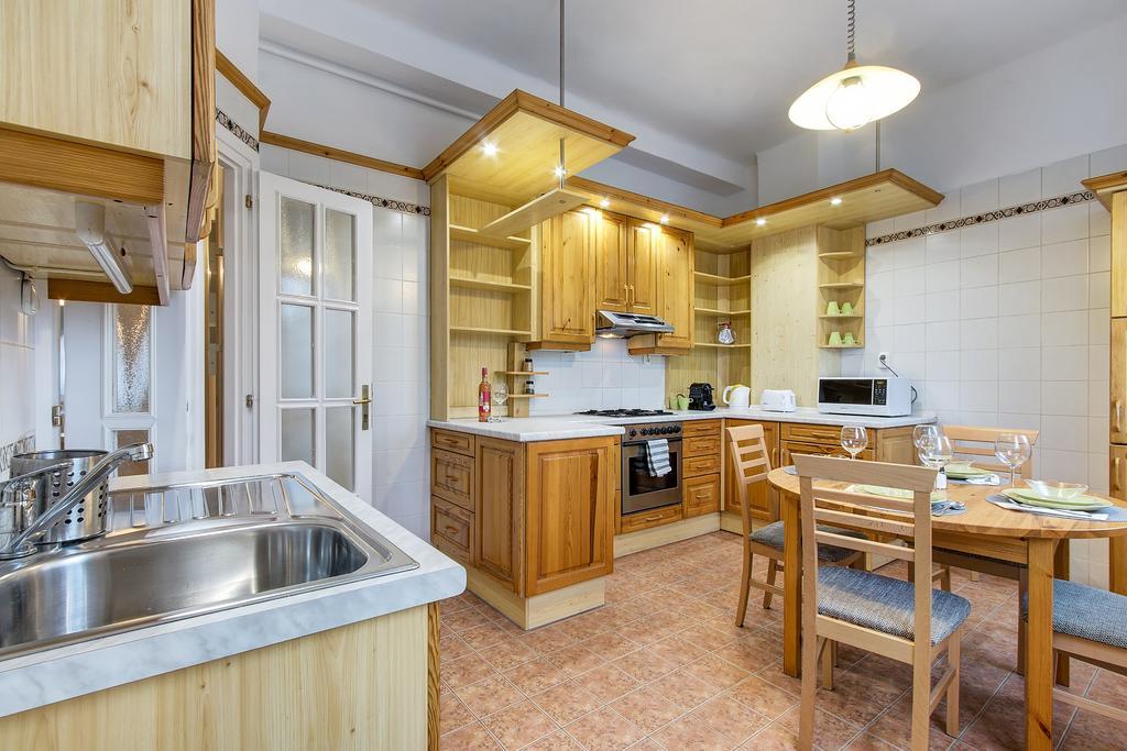 Brighthome Castle District Appartement Budapest